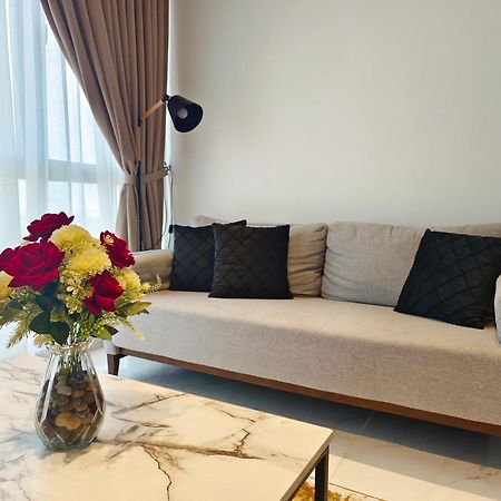 One Bedroom Troika Kota Bharu By Aghome, Modern Design Exterior photo