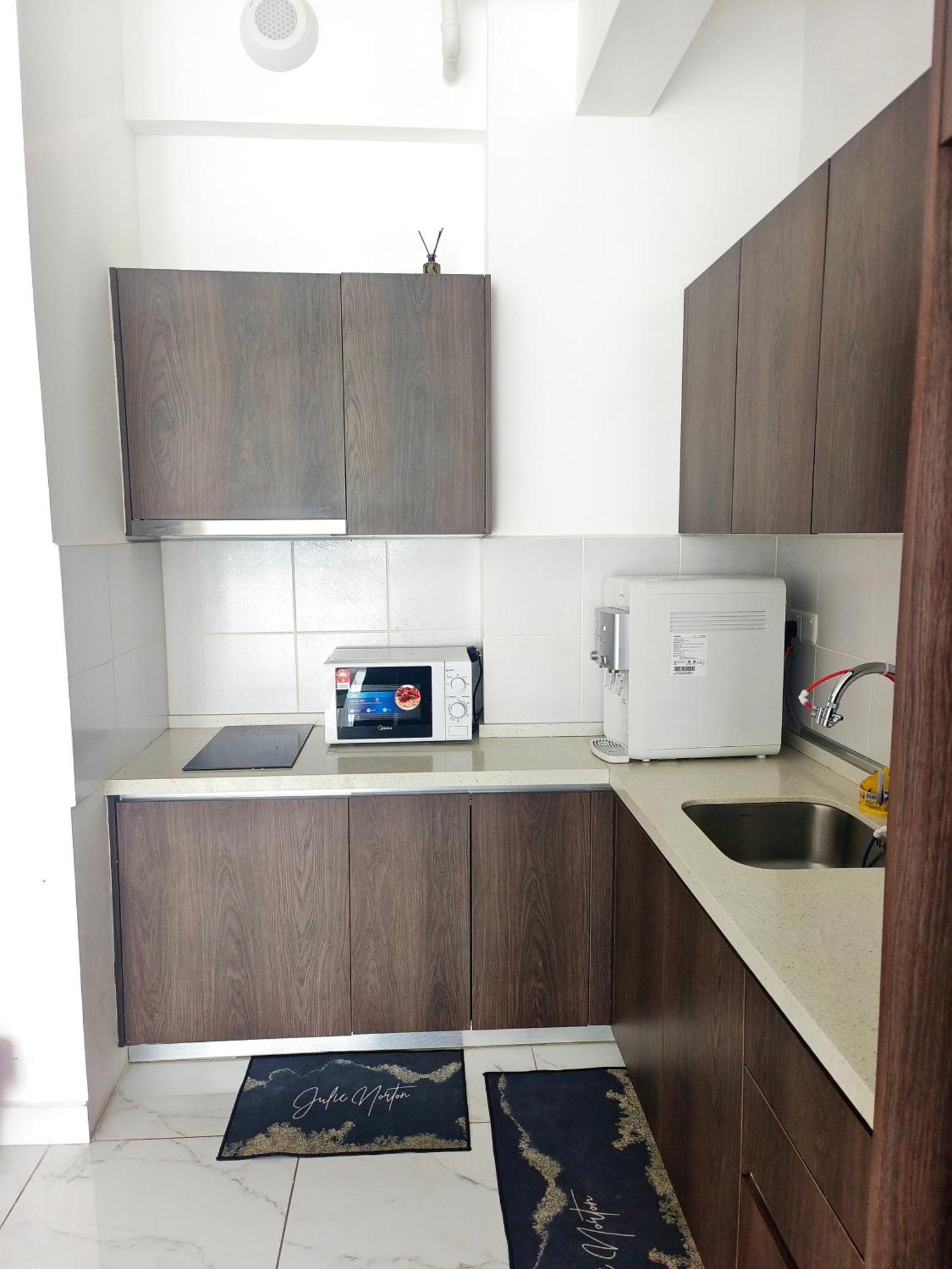 One Bedroom Troika Kota Bharu By Aghome, Modern Design Exterior photo